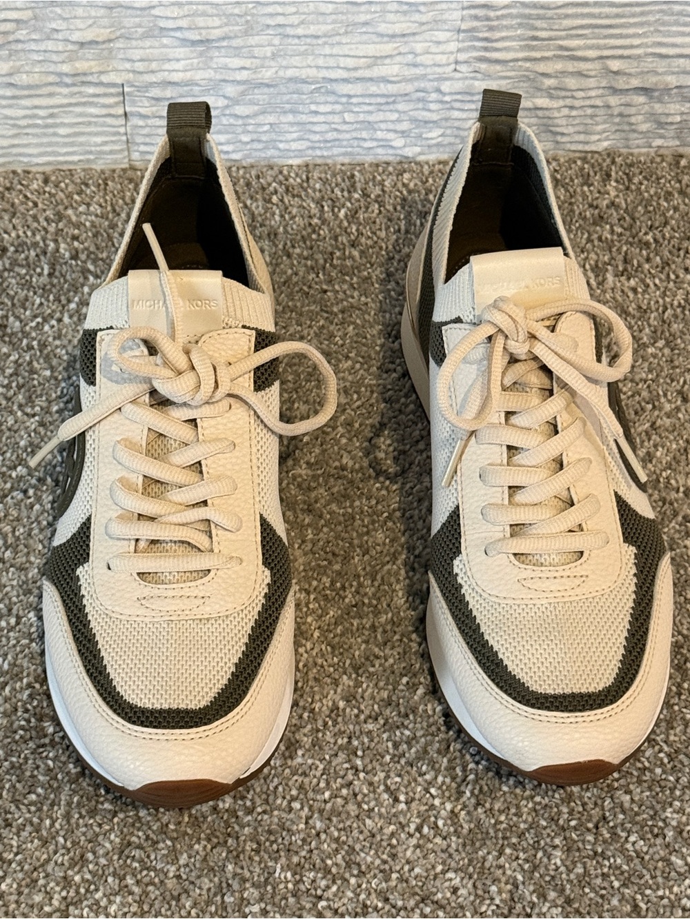 Michael Kors Jenkins Two-Tone Stretch Knit Trainers Cream/Olive Sz 9 NEW